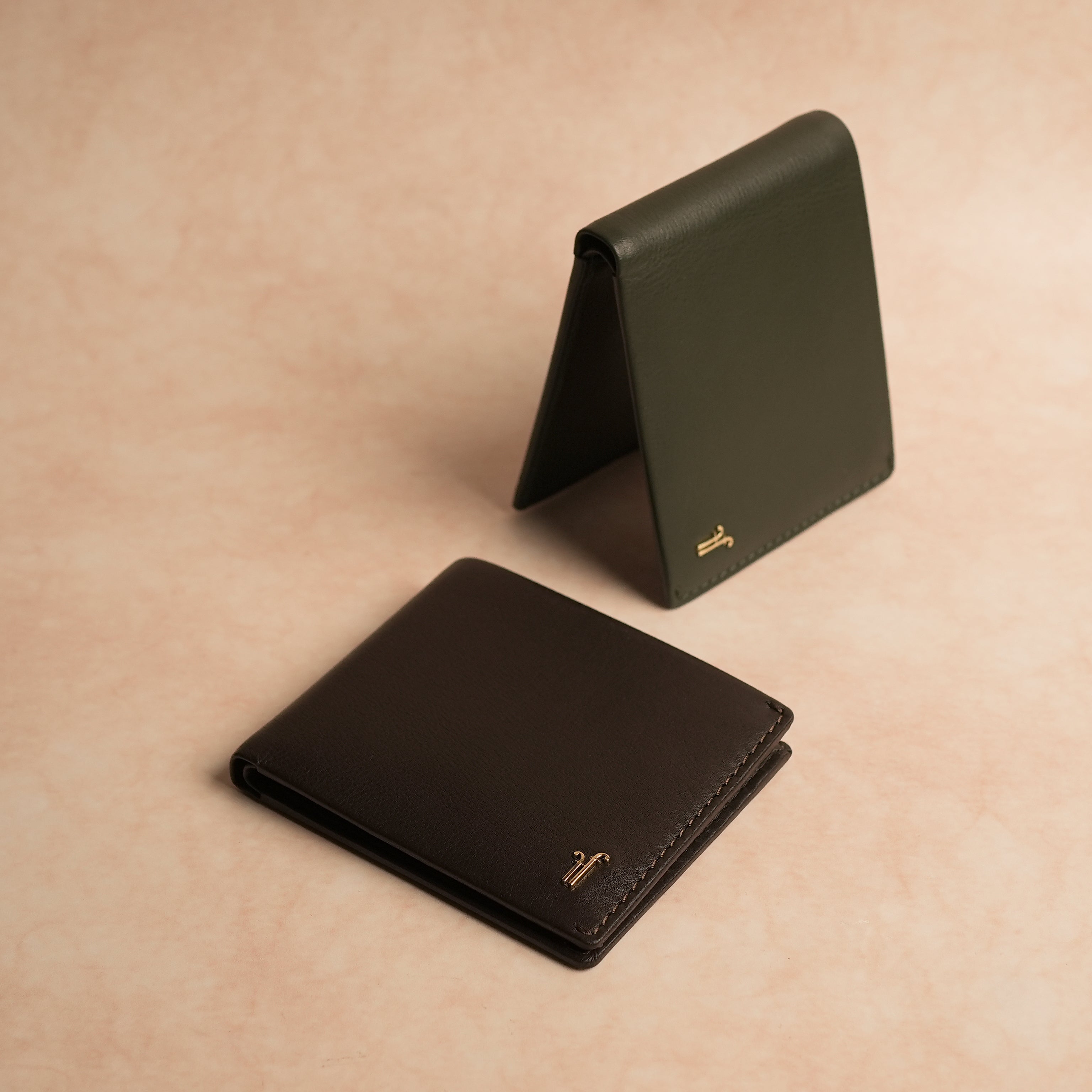Oenofile Men's Wallet